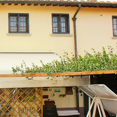 Mina House